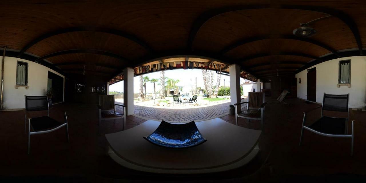 Aurelio Rapillo Hotel Latina Exterior foto